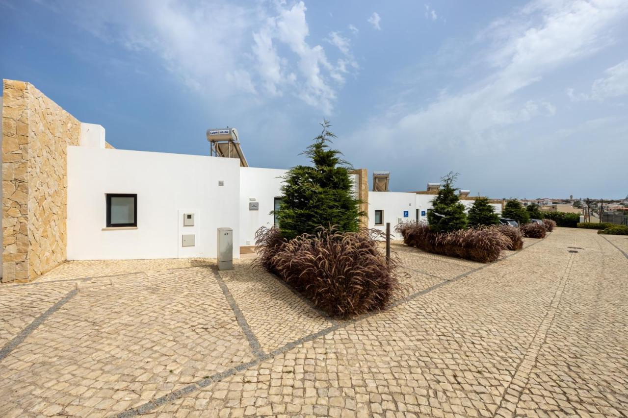 Villa Sagres Surf Buitenkant foto